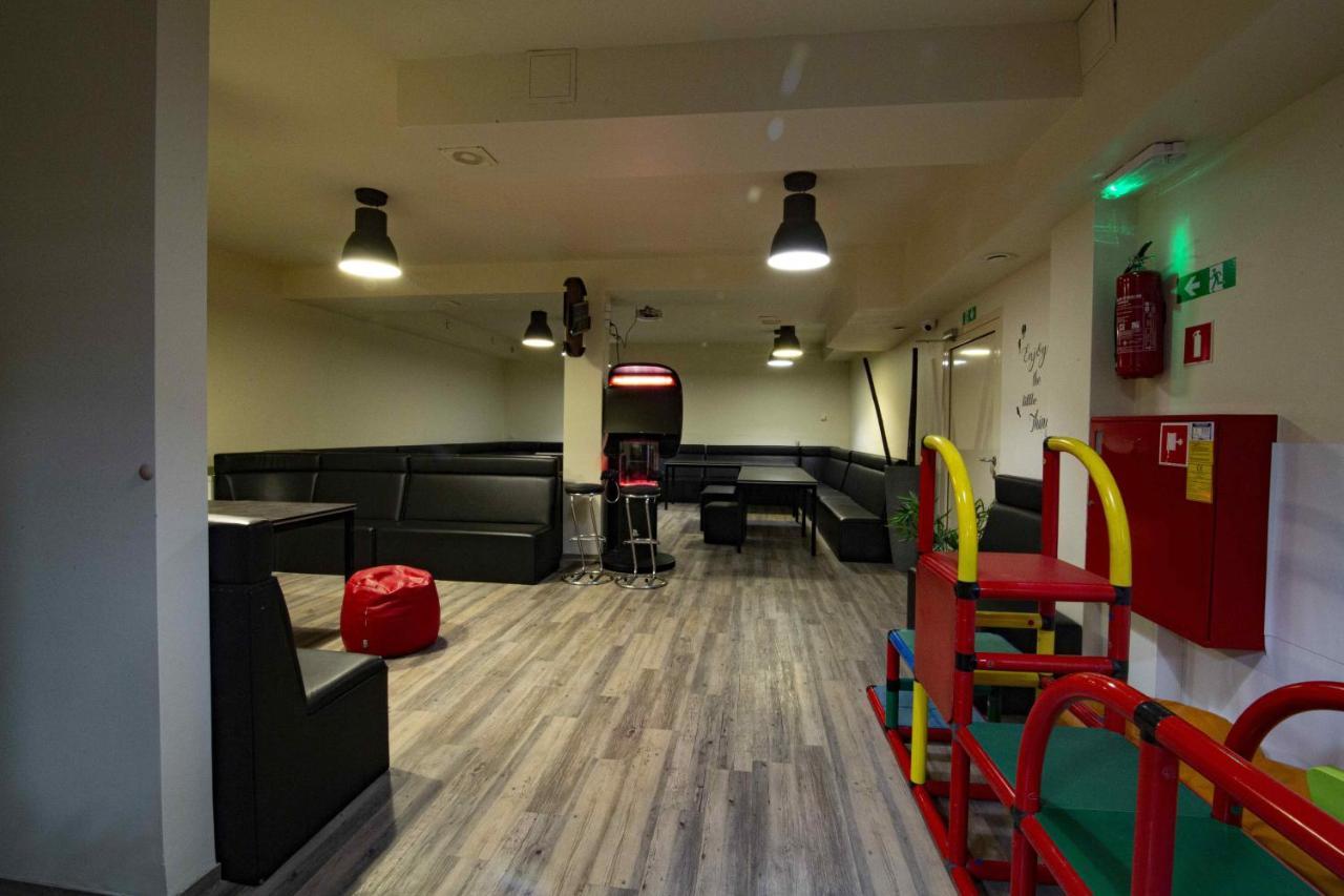 Pensjonat i Restauracja Laguna Pogorzelica  Zewnętrze zdjęcie