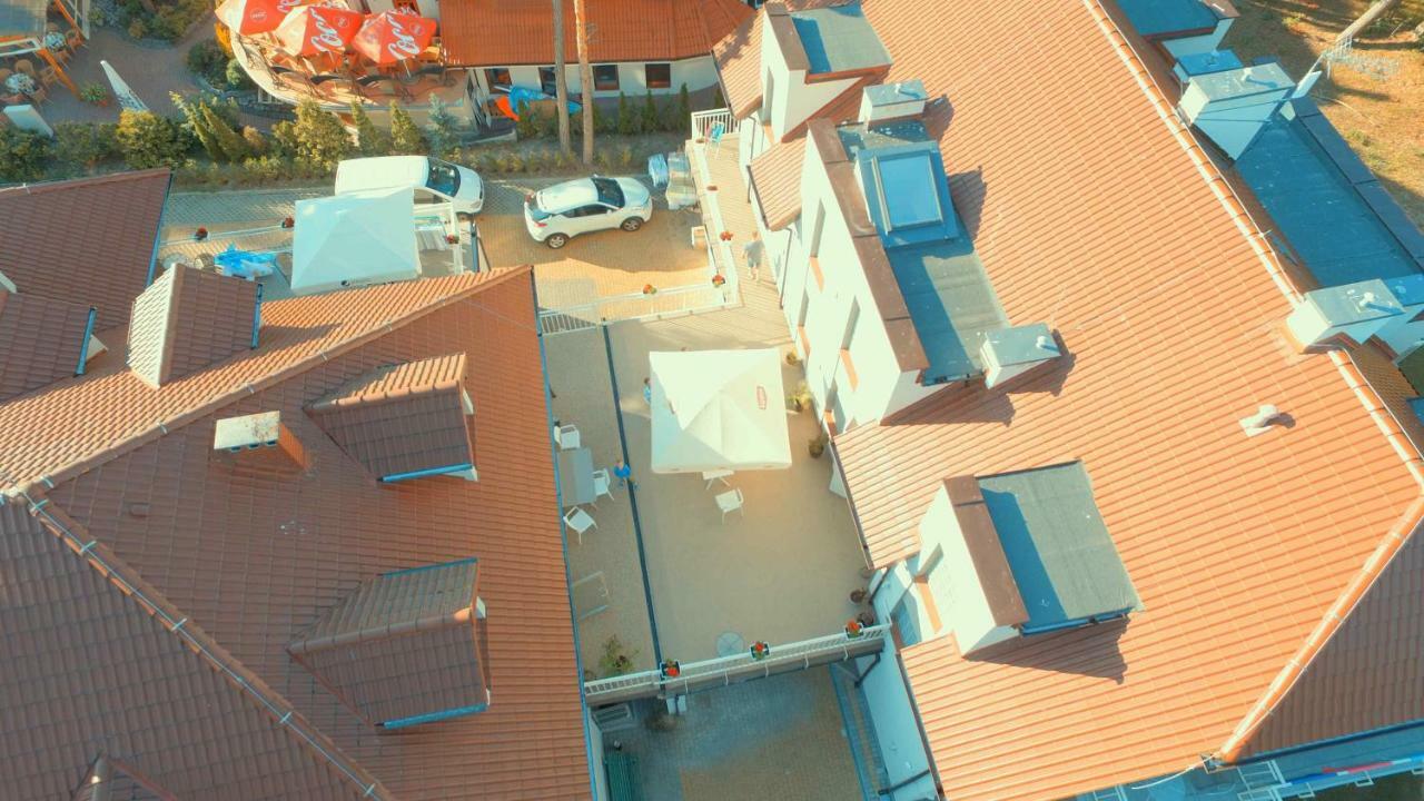 Pensjonat i Restauracja Laguna Pogorzelica  Zewnętrze zdjęcie